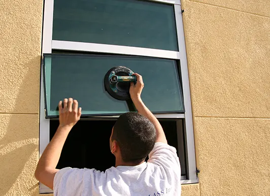 Emergency Glazier London